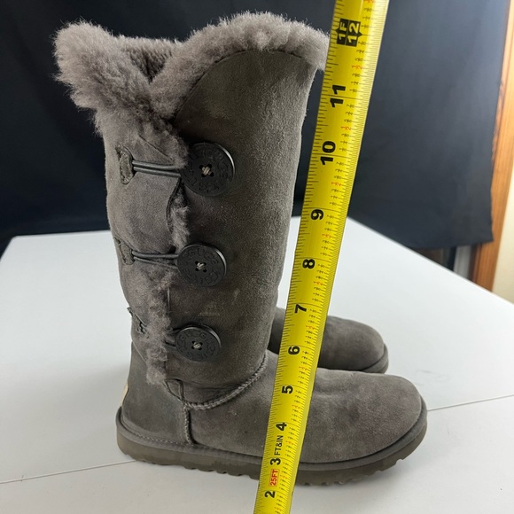 Ugg Bailey triplet boots - Picture 2 of 9